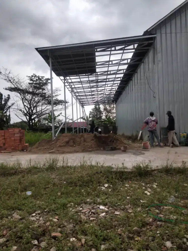 Menerima pemasangan rangka baja ringan
