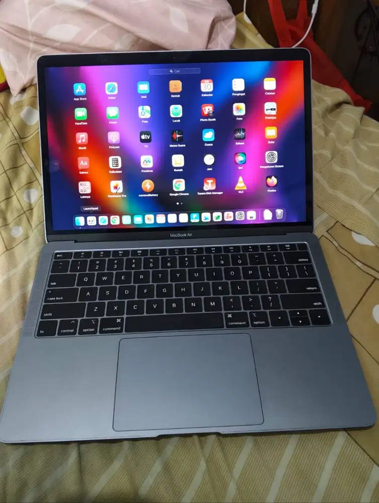 Macbook Air 13 Inch_Muluss banget_2019