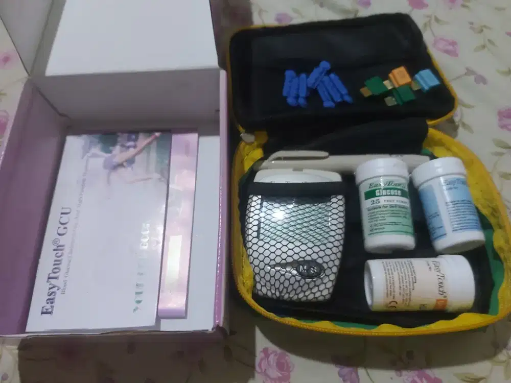 Easy touch GCU kolestero,asam urat,gula