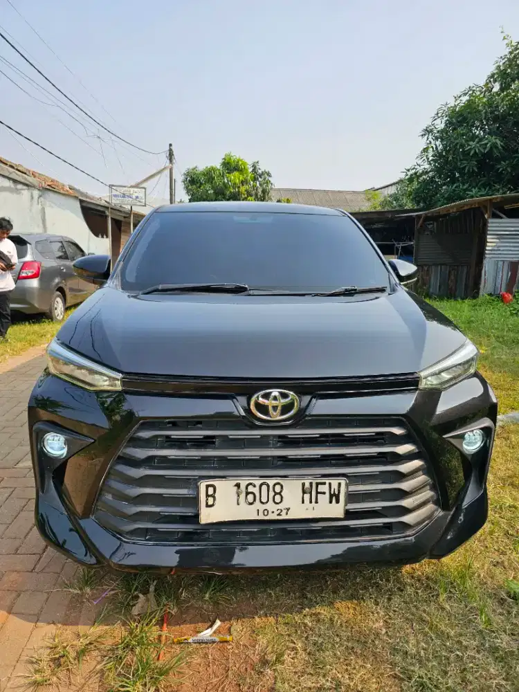 avanza e matic at tahun 2022 hitam