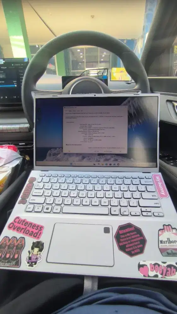 Asus Vivobook 14 core i5 gen 8 512gb 8gb ram dual vga mx250 lok jakpus