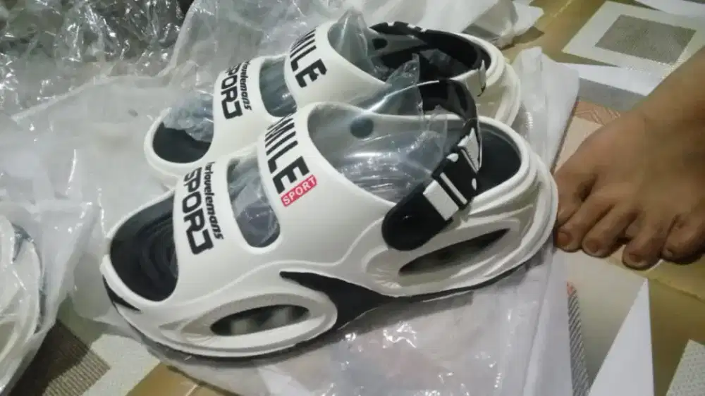 Sepatu sandal sport baim ori