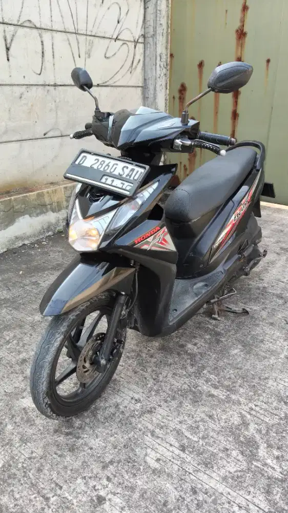 HONDA BEAT ESP HITAM 2015 SIAP PAKAI
