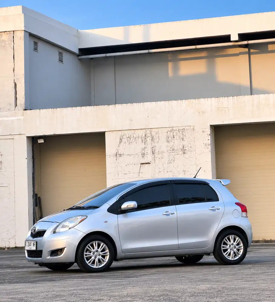 Toyota Yaris 2010 Bensin