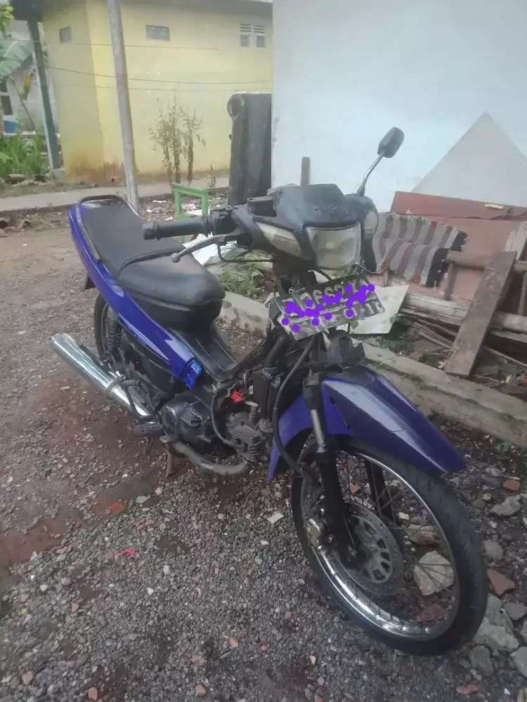 Vega R jaduL 2005 antik UNYIL