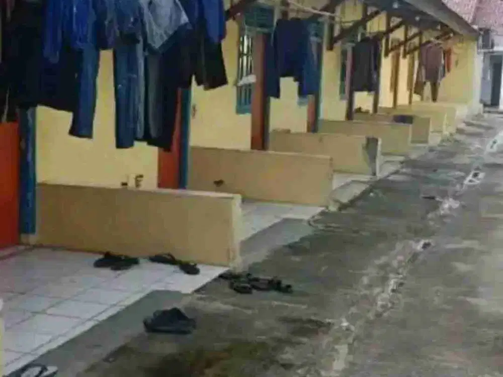 Kontrakan 11 pintu tanah 400