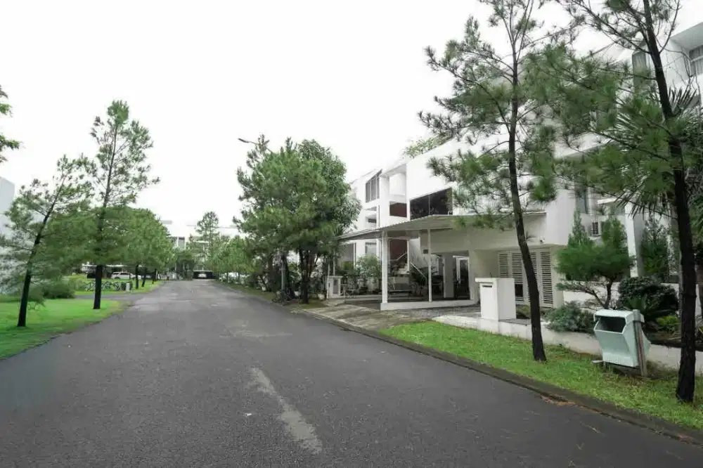 Dijual rumah bagus Murah di Asera One East Harapan Indah 2 Bekasi