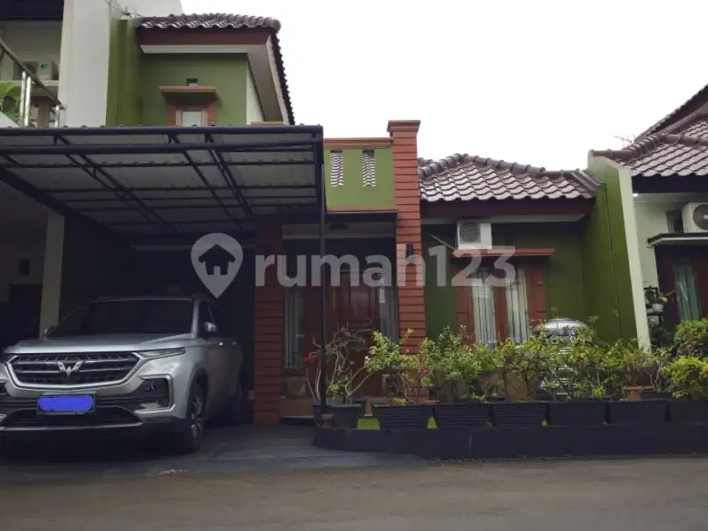 Rumah Bagus Unfurnished SHM di Sukmajaya, Depok