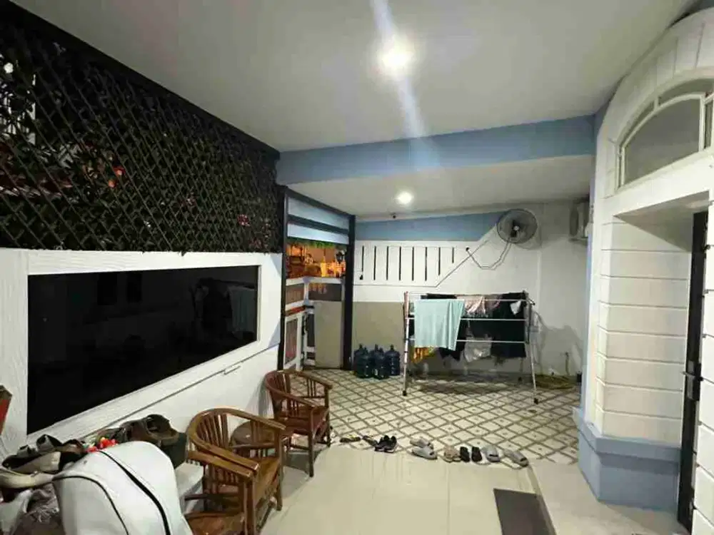 Di Jual BU rumah Sektor 6 gading Serpong
