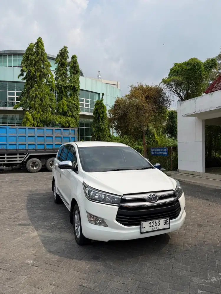 Toyota innova reborn diesel matic 2019