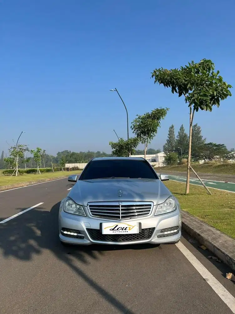 Mercedes-Benz C200 2013 Bensin