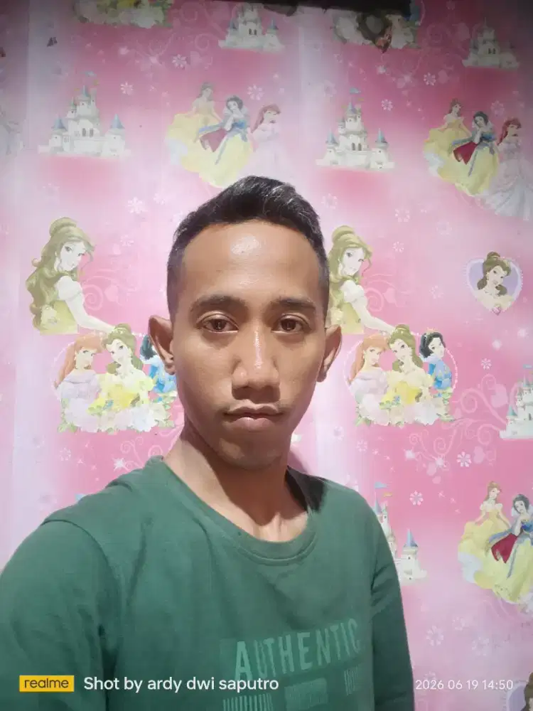 Mencari pekerjaan supir pribadi, supir kantor