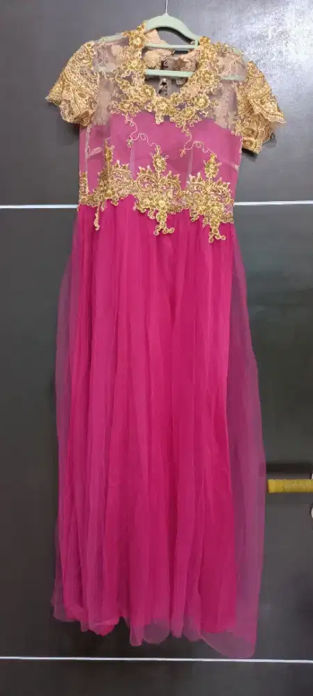 DIJUAL DRESS / GAUN PESTA