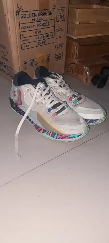 sepatu basket converse ukuran 44