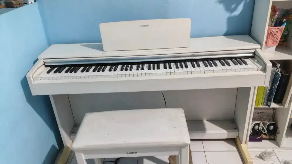 PIANO DIGITAL, YAMAHA ARIUS YDP-144