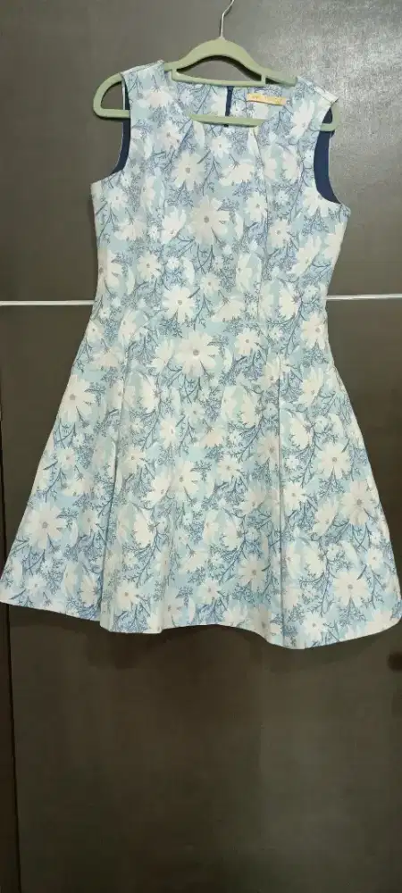 DIJUAL DRESS / GAUN PESTA WANITA