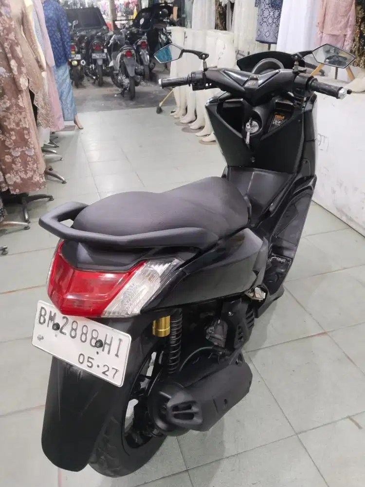 Yamaha nmax old