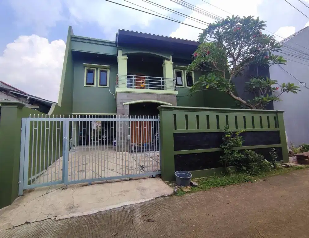 Jual Rumah 2 Lantai cocok untuk usaha rumahan