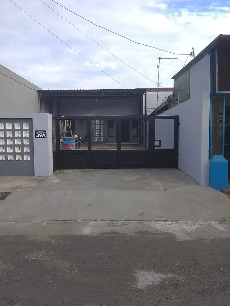 Disewakan Rumah Selesai Renovasi Di Lokasi Strategis,  Ayahanda, Medan