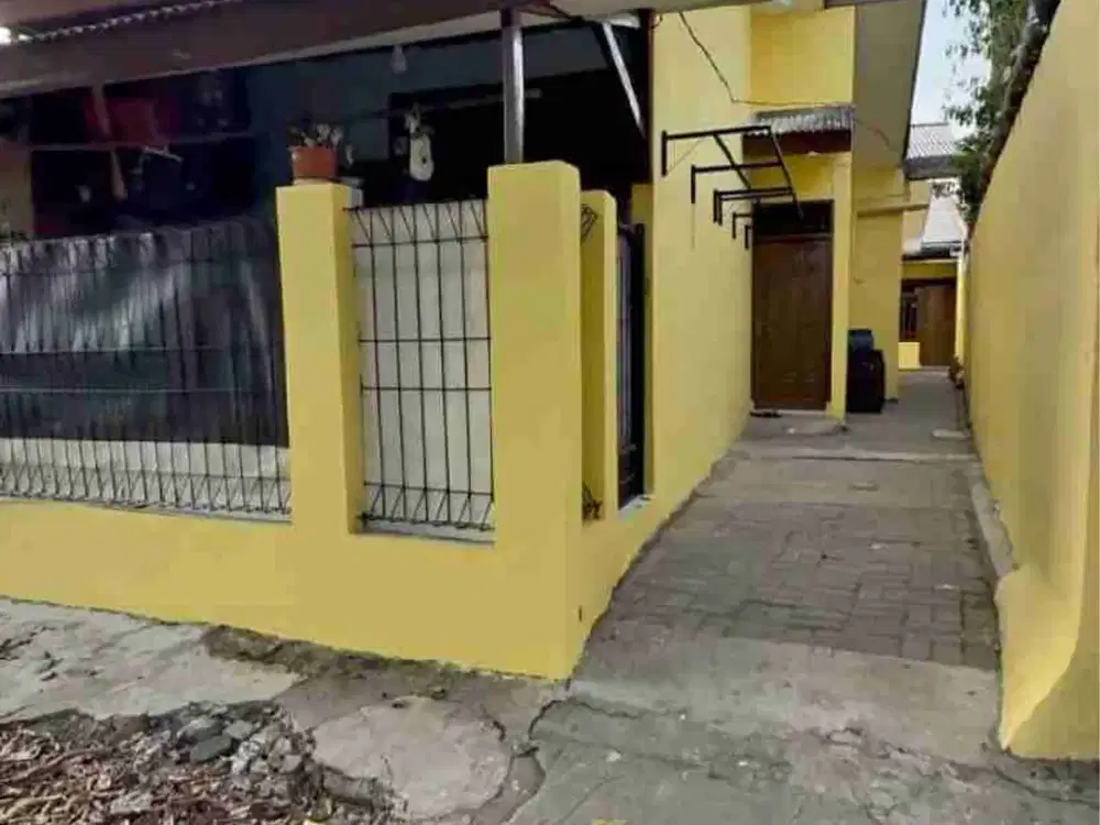 Kontrakan 11 pintu tanah 394