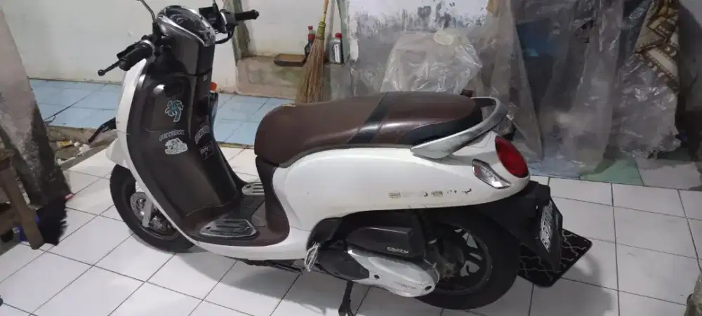 Jual motor honda scoopy Prestige 2022