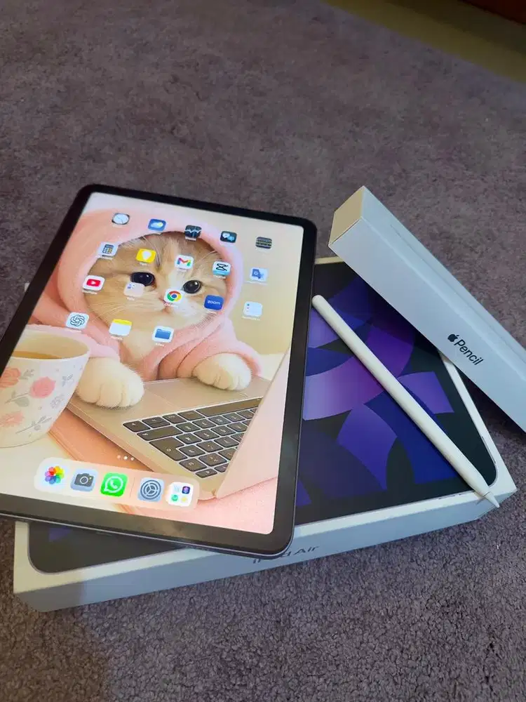 iPad Air 5 64GB Wi-Fi + Apple Pencil Gen 2 Full Set Like New