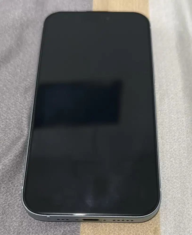 Dijual Iphone 15 basic 128 GB