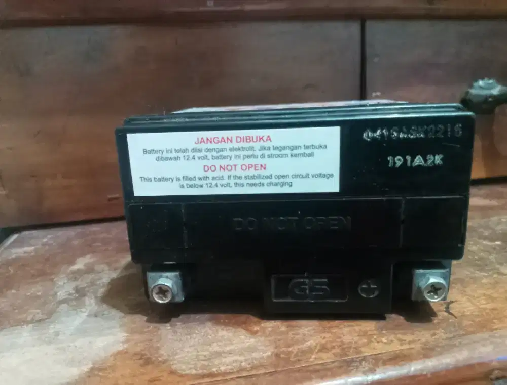 Jual aki bekas motor r15