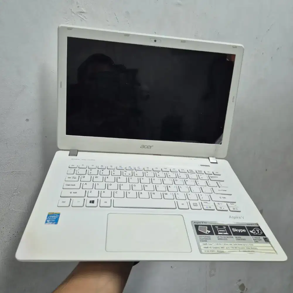 Laptop Acer Aspire V3-371 Super Tipis