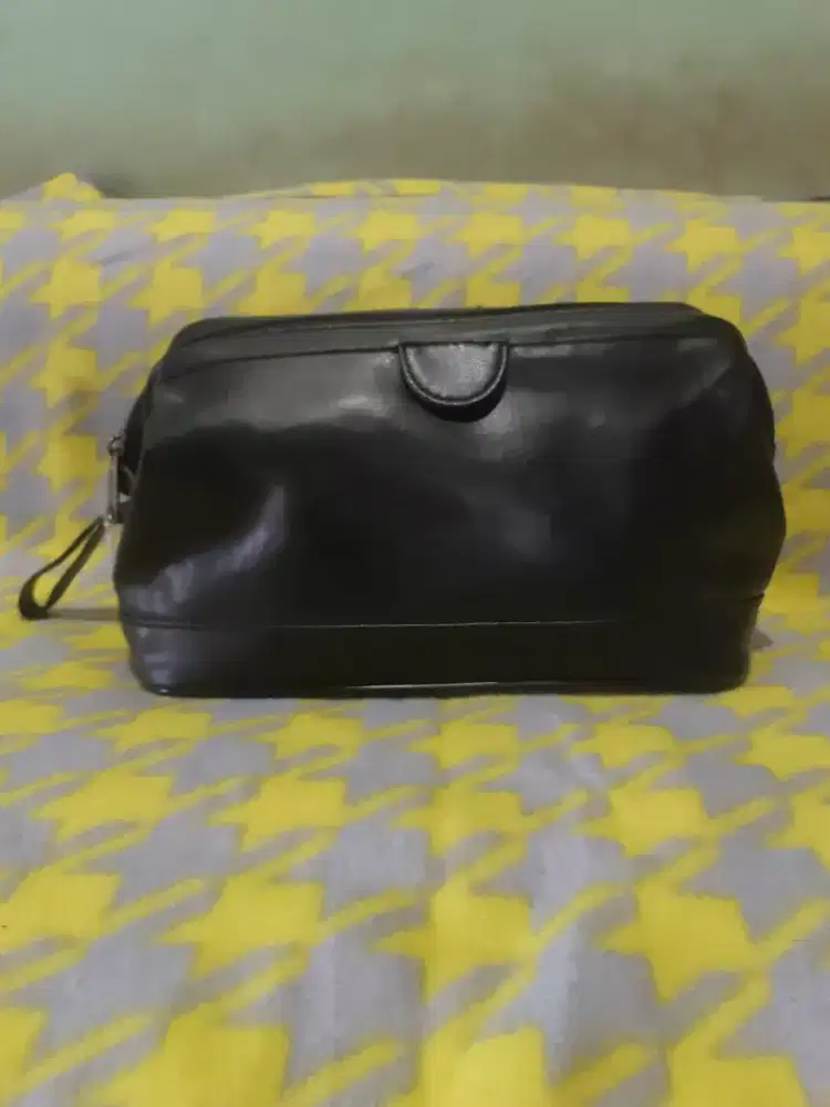 Route 66 handbag behel/clutch behel pria preloved tjap karoeng