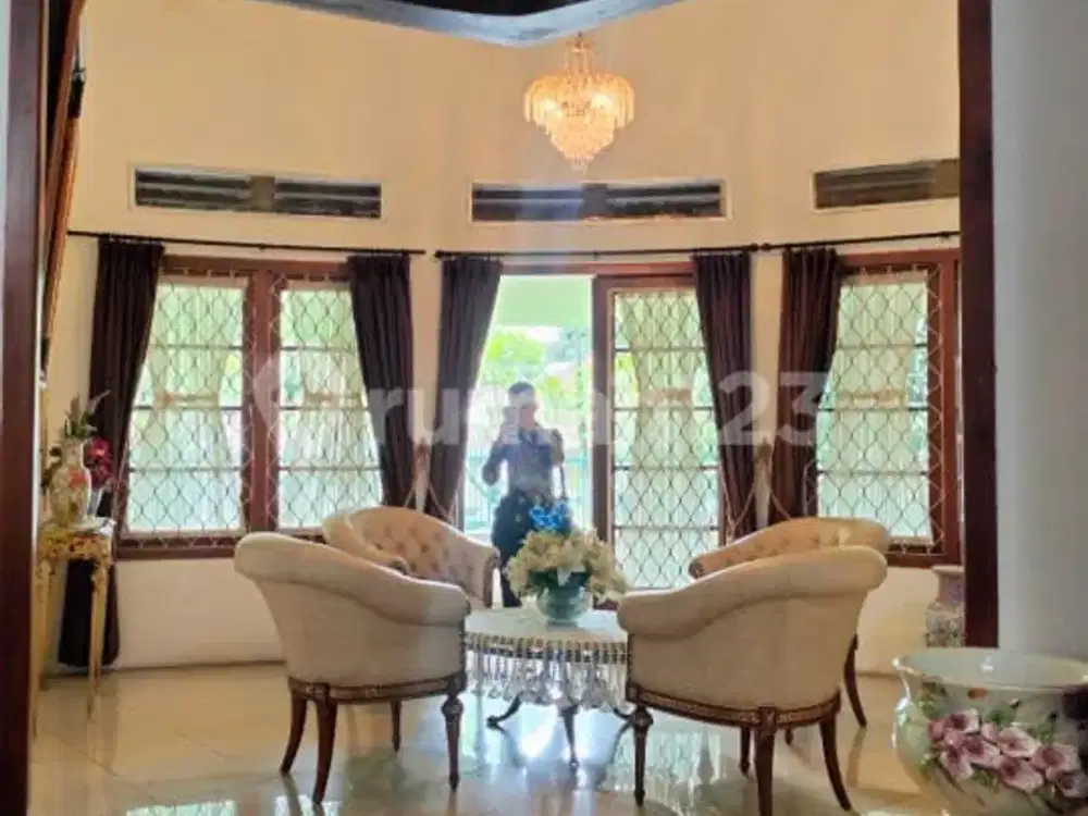 Rumah Terawat Siap Huni Best Favorit Sayap Riau R E Martadinata Bandung