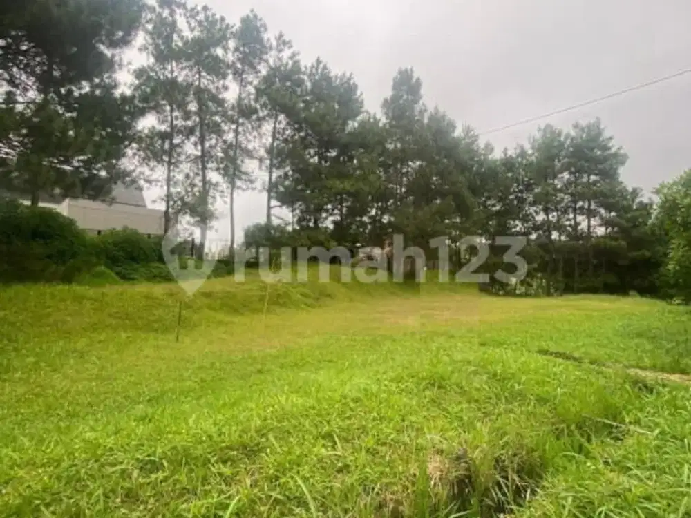 Lokasi Best! Tanah Datar SHM 807M² di Resor Dago Pakar