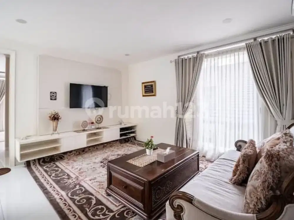 Rumah Lux Lokasi Terbaik Di Ciumbuleuit Bandung