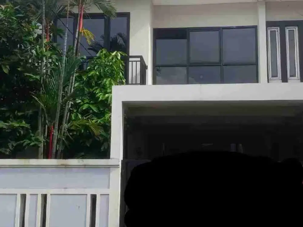 Disewakan Rumah di Nusaloka Bsd City