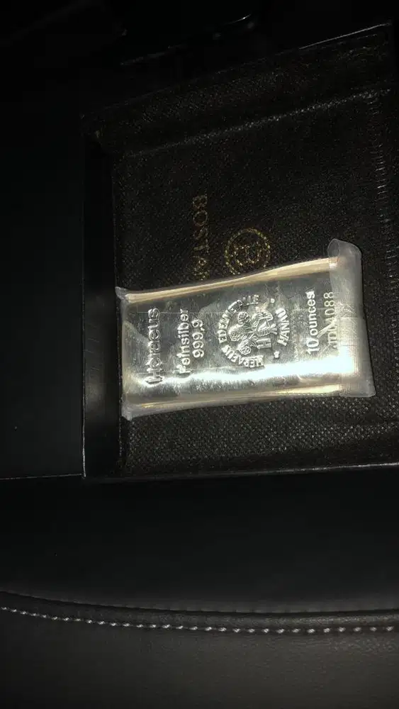 Perak Silver Heraeus 311 gram / 10 oz