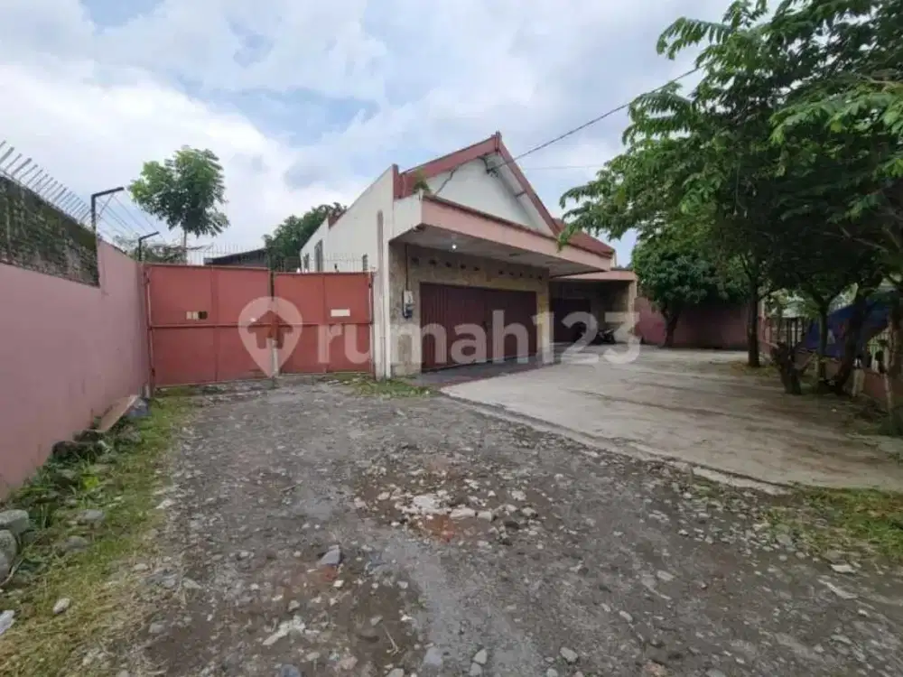 Disewakan Gudang Zona Kuning Lokasi Super Strategis Colomadu, Solo Luas 1800m2