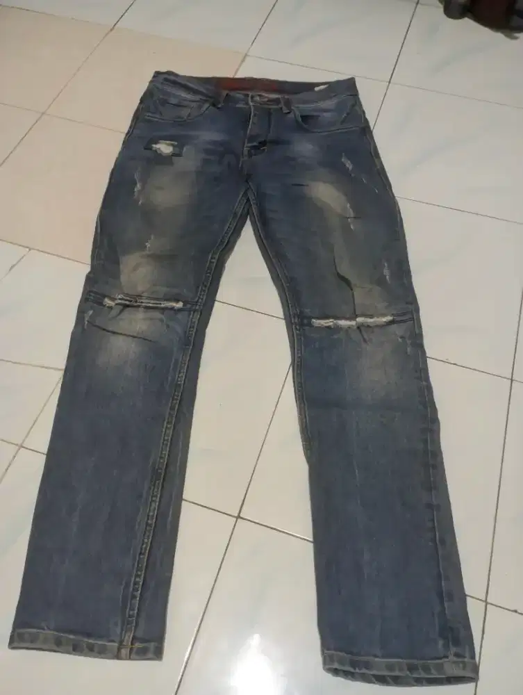 Celana jeans pria