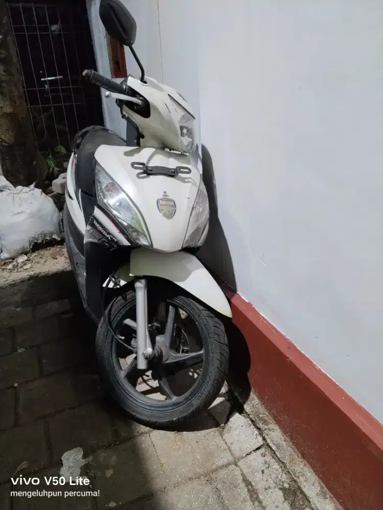 Honda spacy 2012