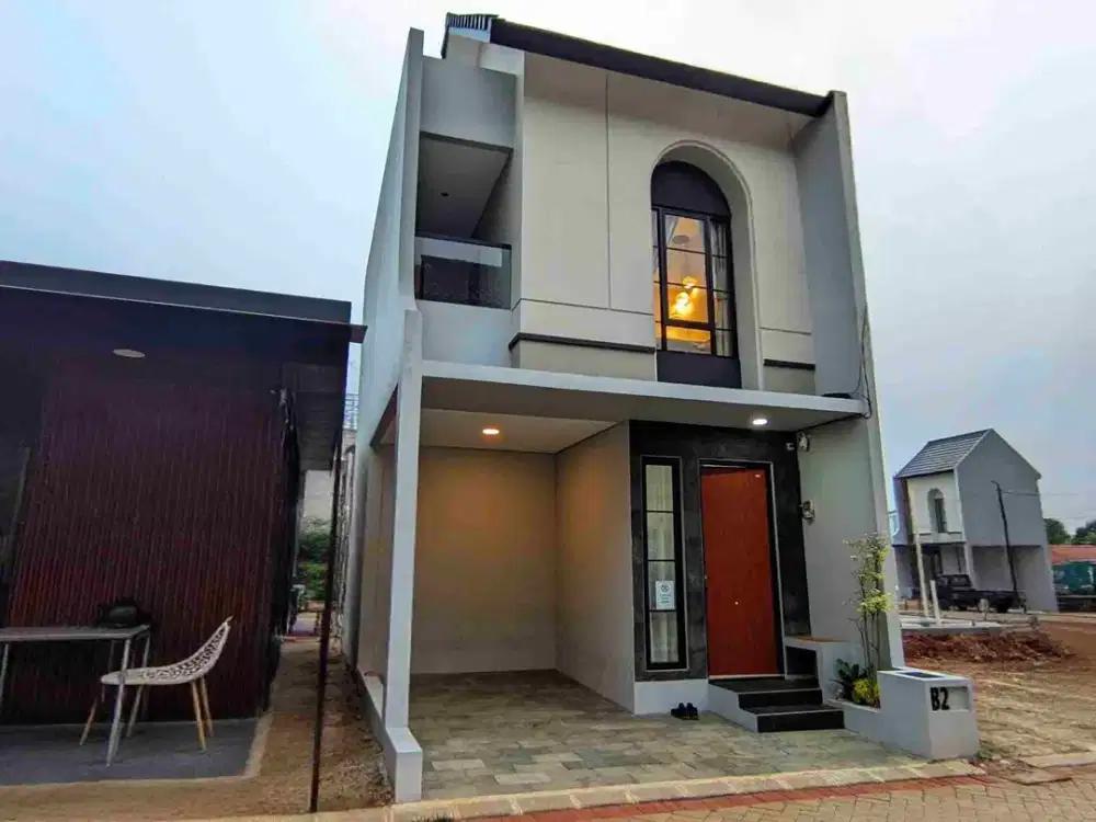 Rumah 2 lantai harga terjangkau akses 13 menit ke stasiun depok