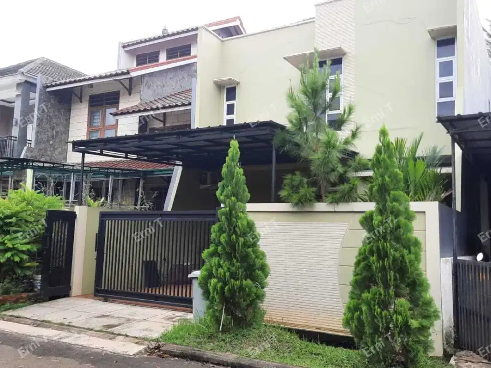Rumah 2 lantai cantik di Cluster Kintamani PuriGading Jatiwa