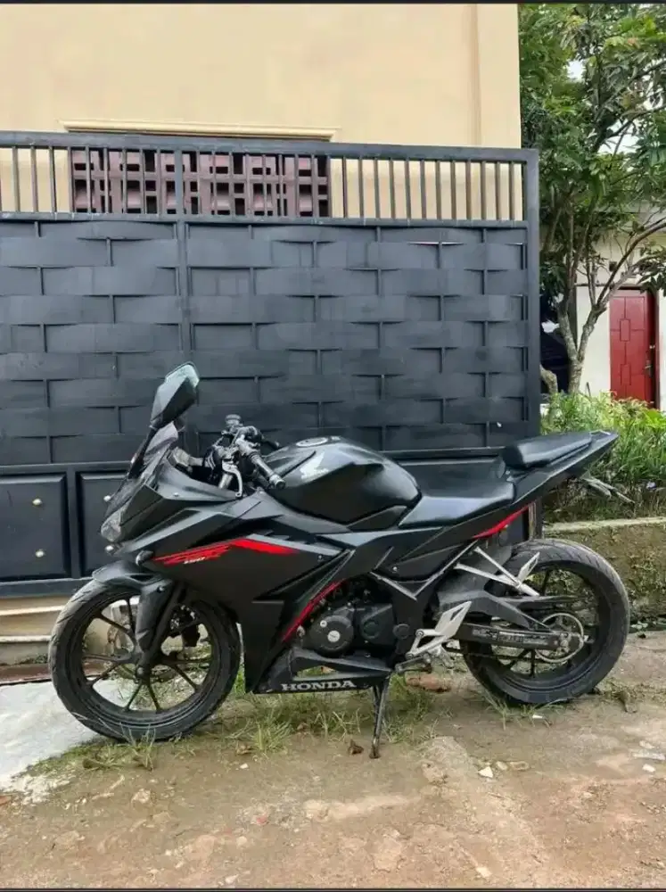 Honda CBR 150R 2020