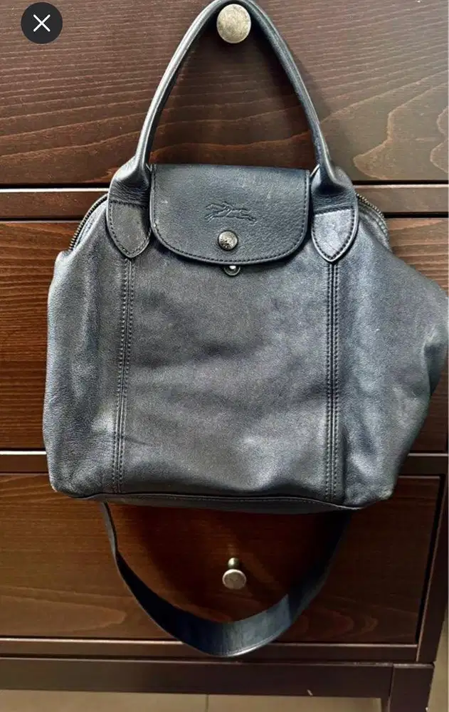 Tas longchamp small black leather strap