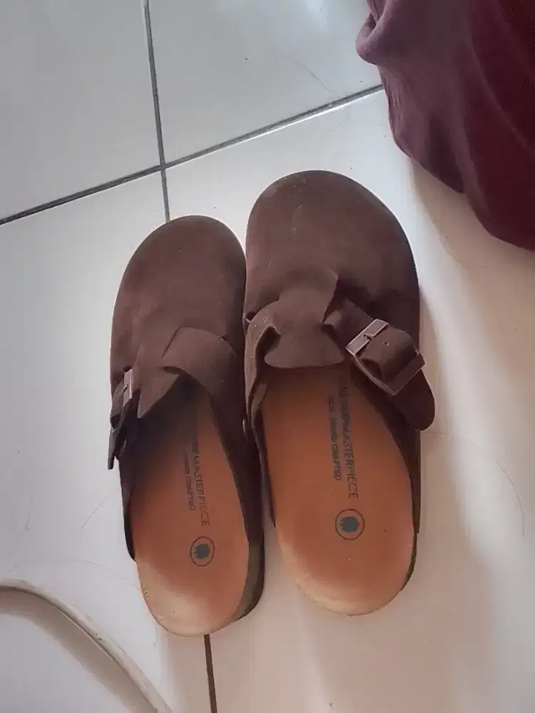 Sepatu wanita elegan