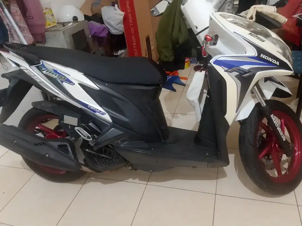 Jual santai Vario 125 2014 top cer no pr tingg pakai