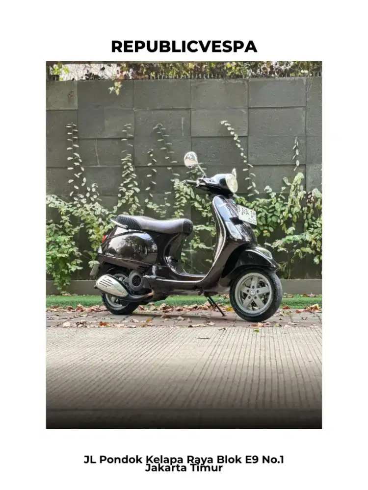 DIJUAL PIAGGIO VESPA 150 3V THN 2013 PERFECT CONDITION