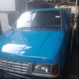 Isuzu Panther box