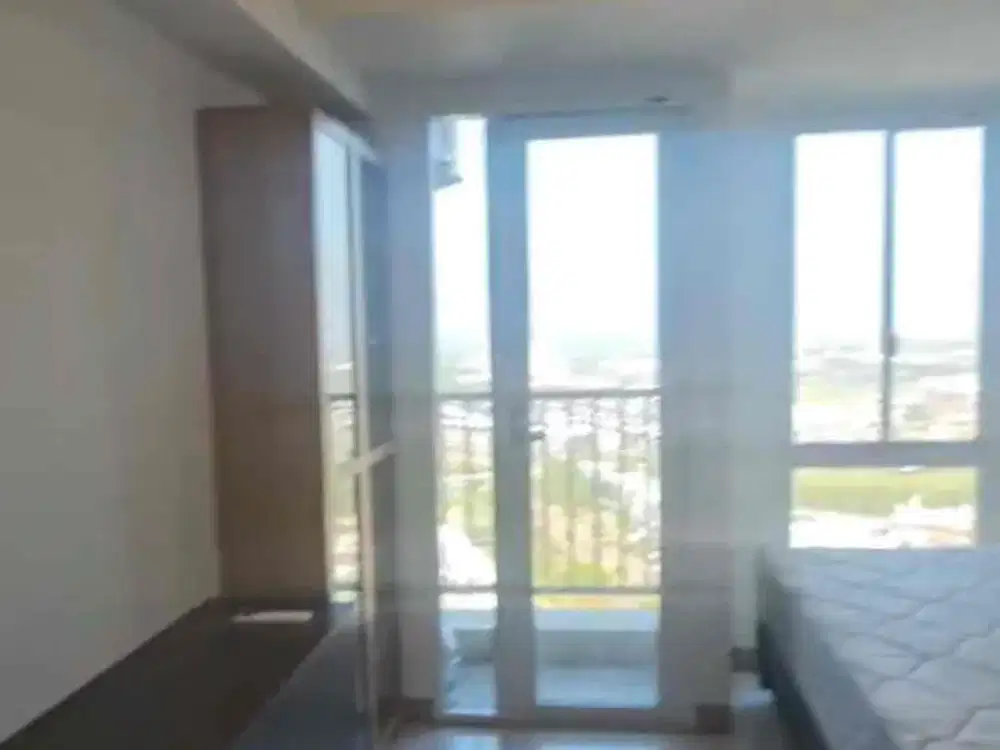 Disewakan Apartemen Tokyo Riverside Pik2 studio semi furnish 18jt/thn