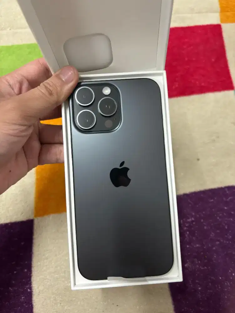 iPhone 16 Promax 1TB Black Titanium