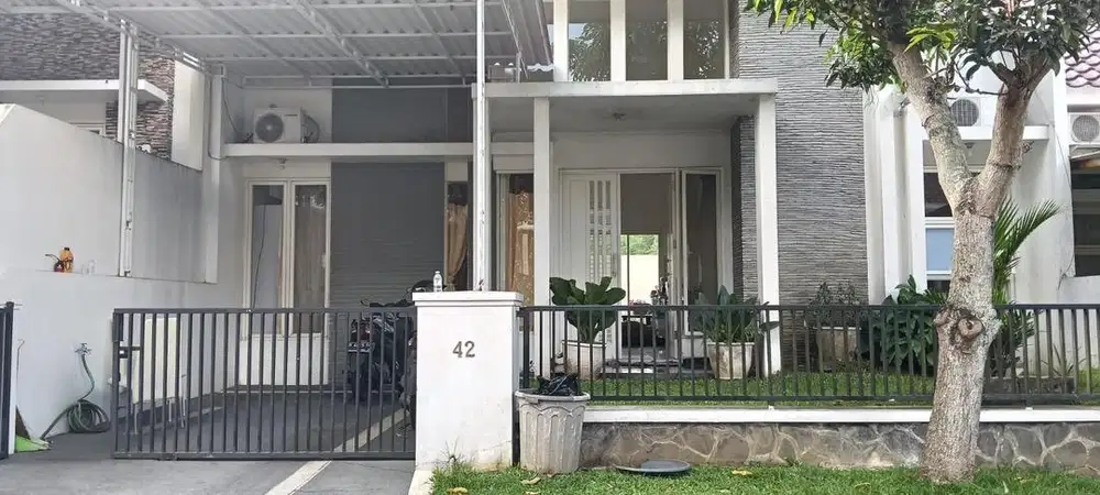 Dijual rumah vila puncak tidar malang