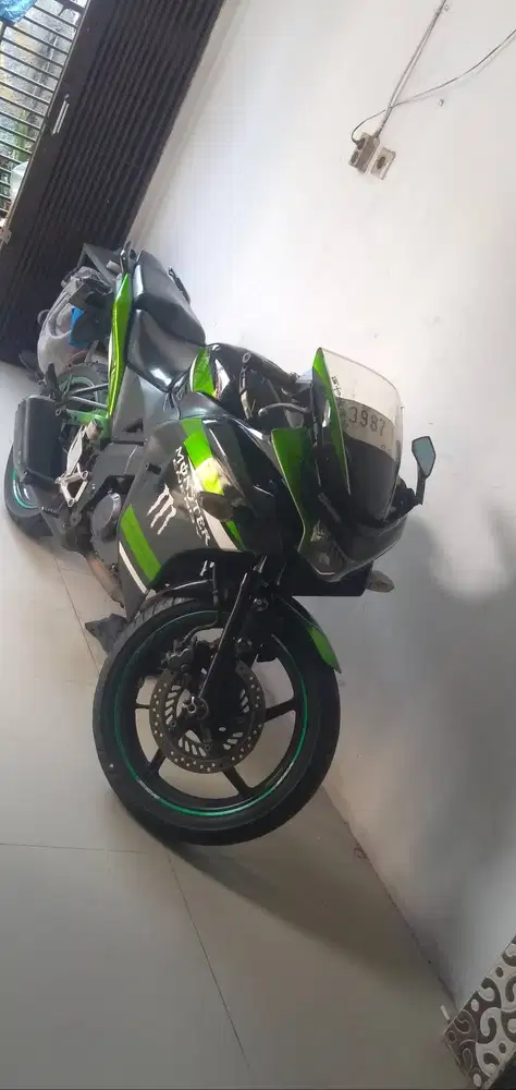 Di jual Honda CBR CBU tahun 2013